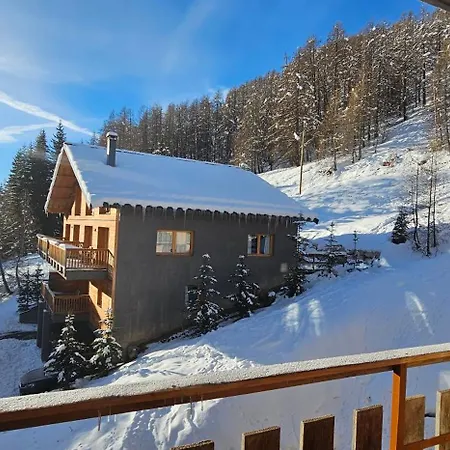 Pied Des Pistes La Foux D'allos * Allos